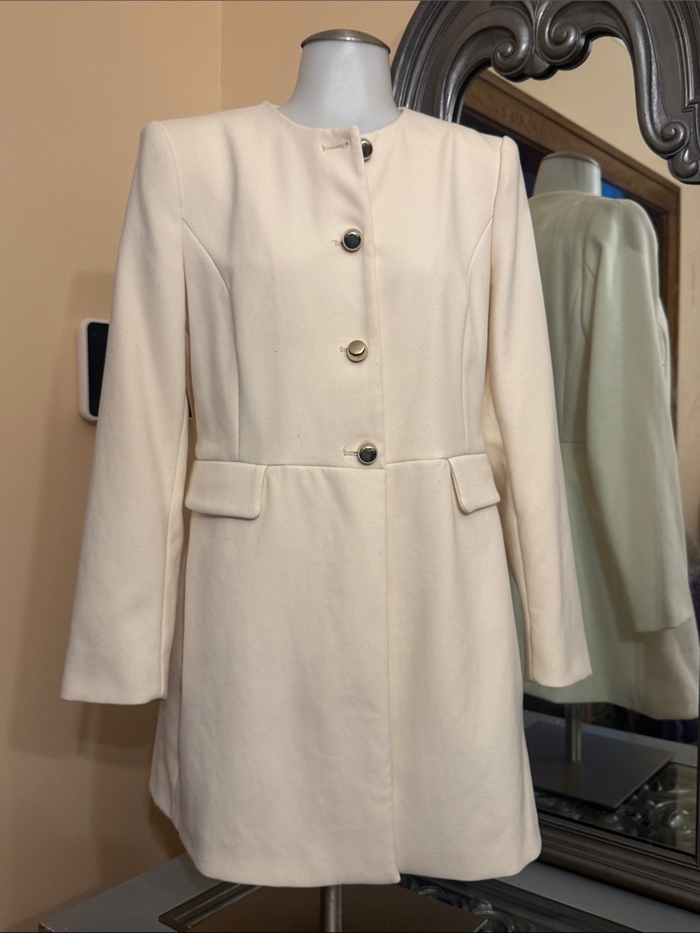 Zara Medium Cream Tailored Blazer Pea Coat with Buttons